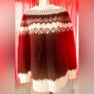 Elegant Nordic Knit Sweater - Black and Cream Alpaca Wool 100%